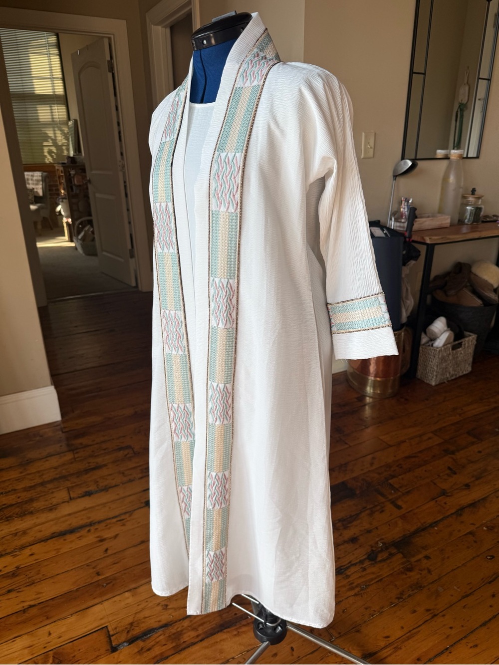 Boho is Woven-Trim Duster Coat — Vintage Kimono Dress Sleeve Robe 🌾✨
